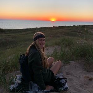 Meet your Posher, Kelly